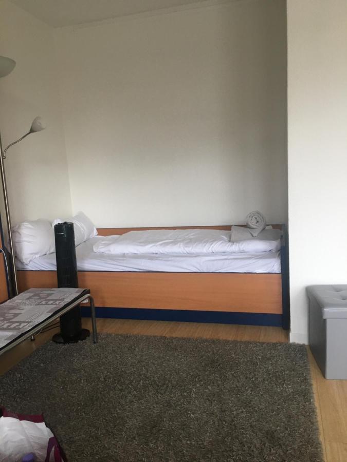 Mauer Castle Apartment เบอร์ลิน ภายนอก รูปภาพ